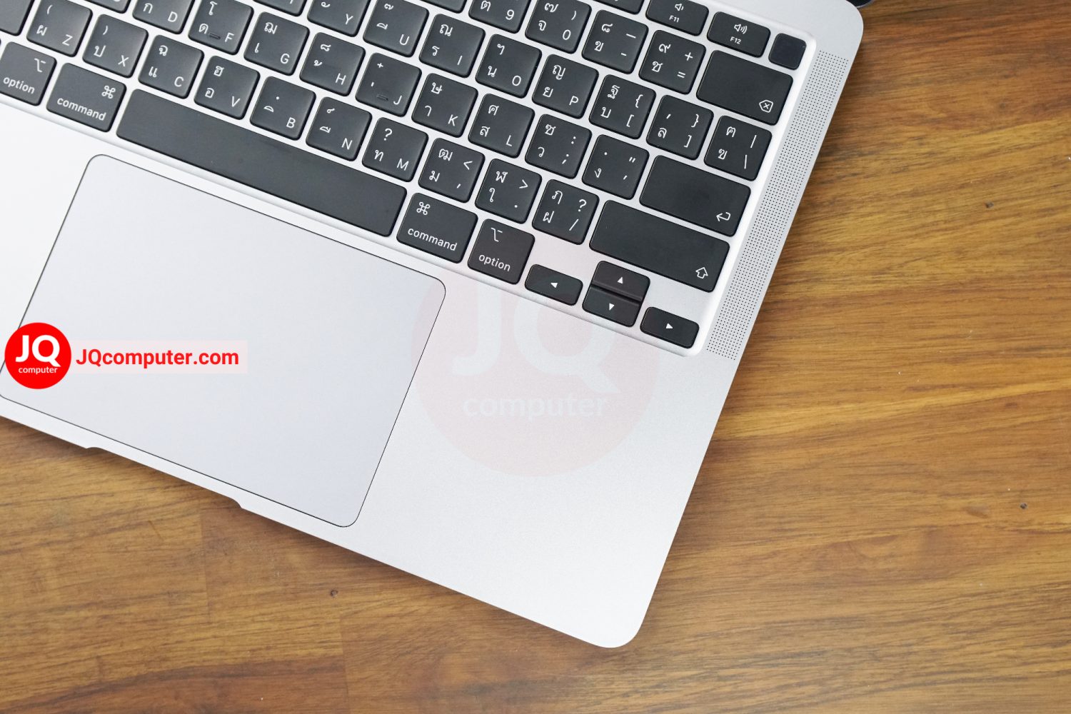 MacBook Air 13" 2020 / Apple M1 - Image 4