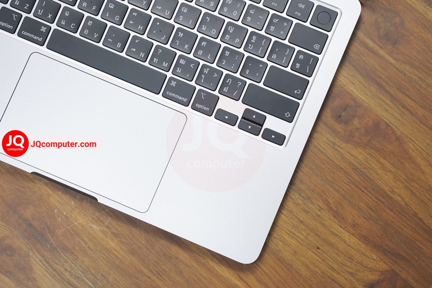 MacBook Air 13" 2022 / Apple M2 - Image 4