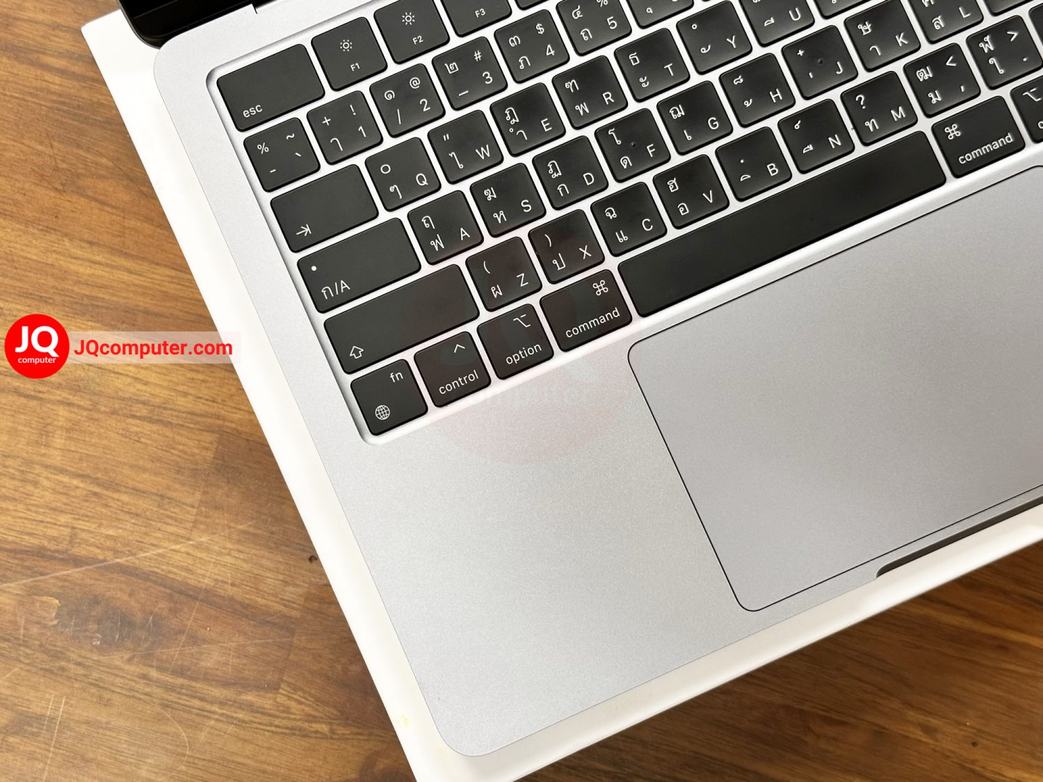 MacBook Air 13" 2022 / Apple M2 - Image 3