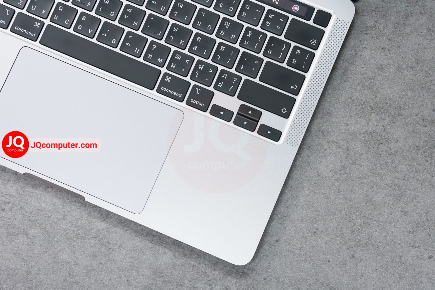 MacBook Pro 13" 2020 / Apple M1 (Top Spec) - Image 4