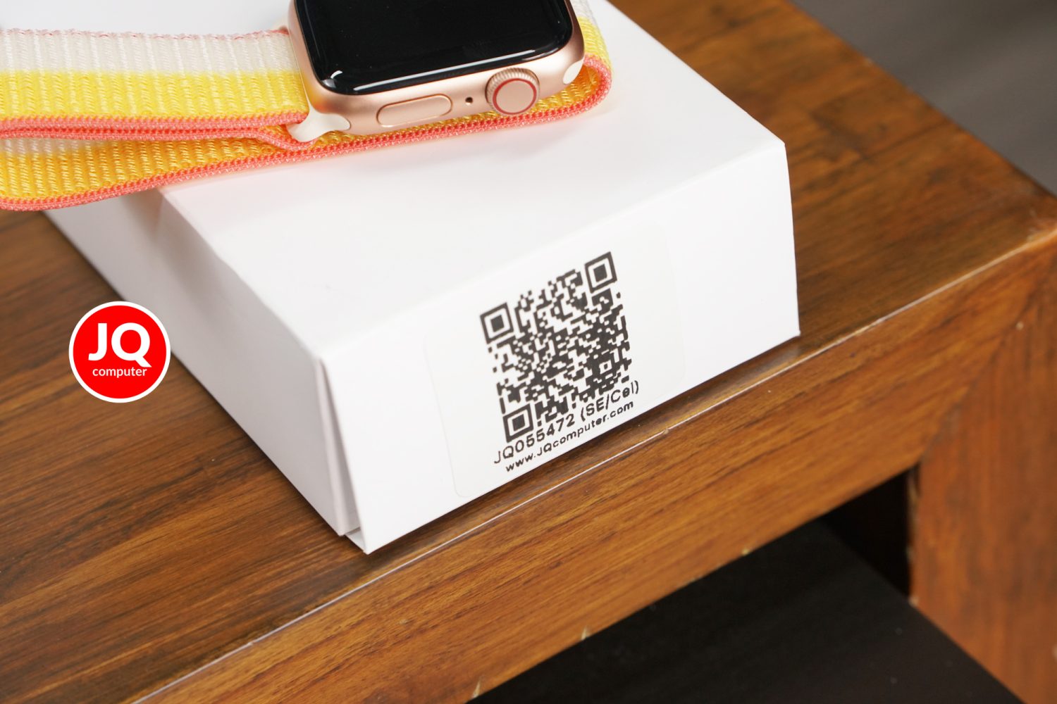 Apple Watch SE, Cellular,  40 MM. (1st Gen.) - Image 8