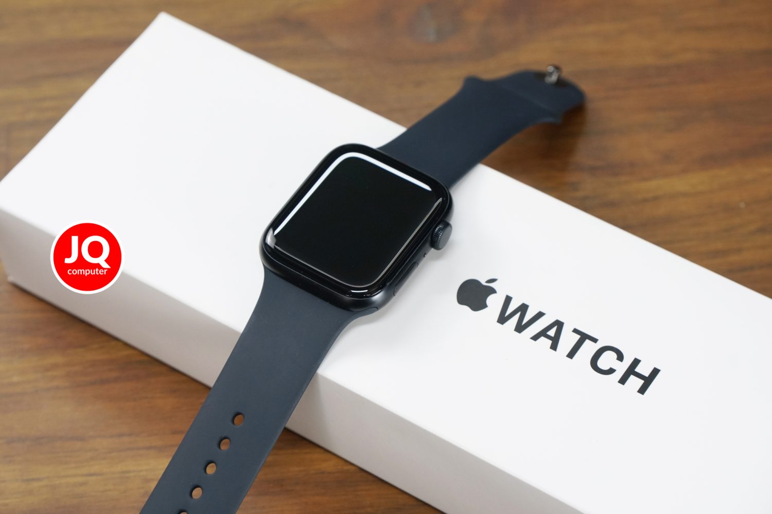 Apple Watch SE 2 GPS - Image 2