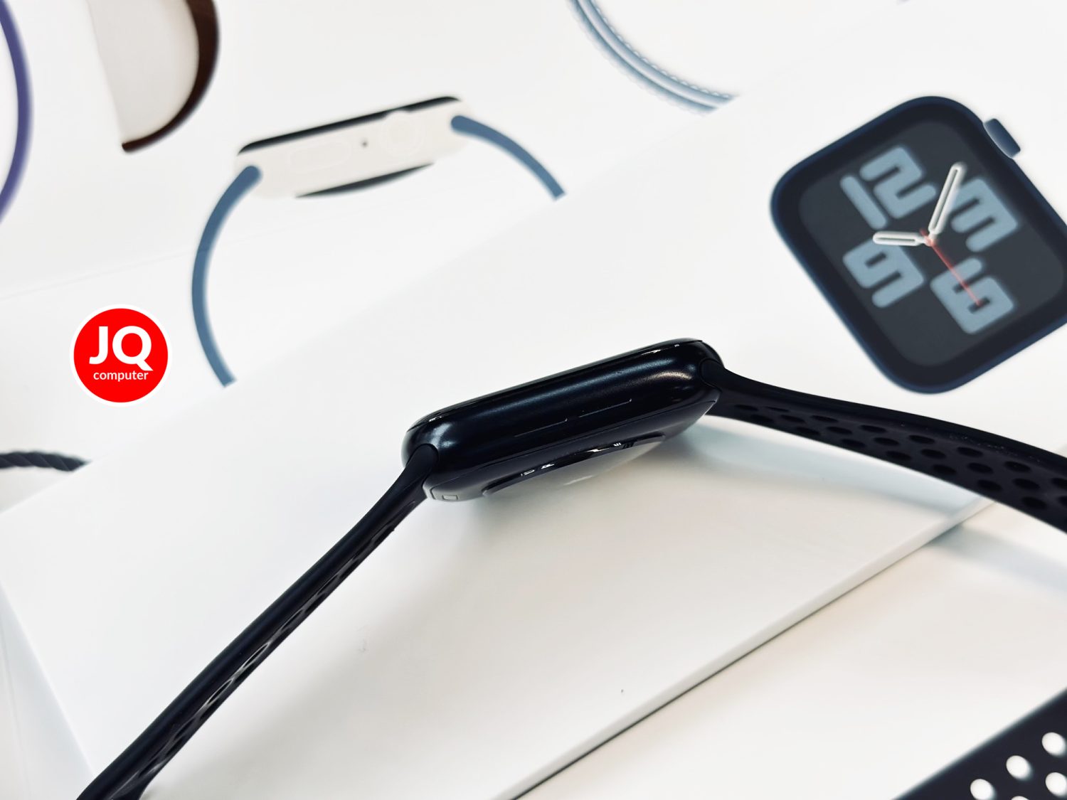 Apple Watch SE 2 Cellular - Image 3
