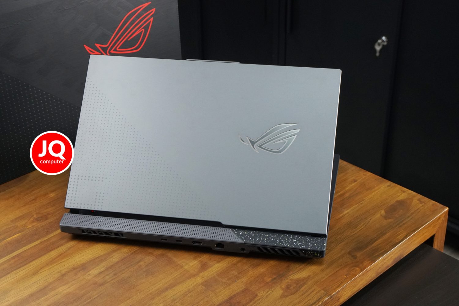 Asus ROG Strix G17 - Image 2