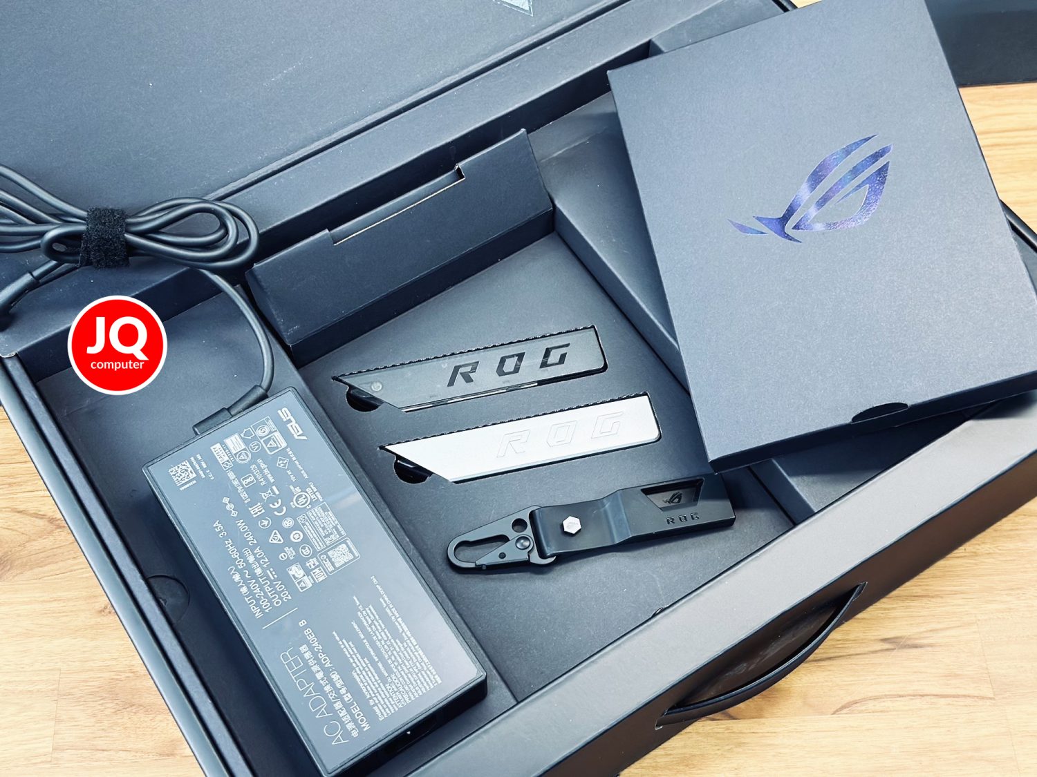 Asus ROG Strix Scar 15 - Image 23