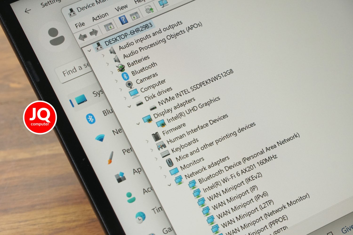 Asus VivoBook Flip 14 - Image 10
