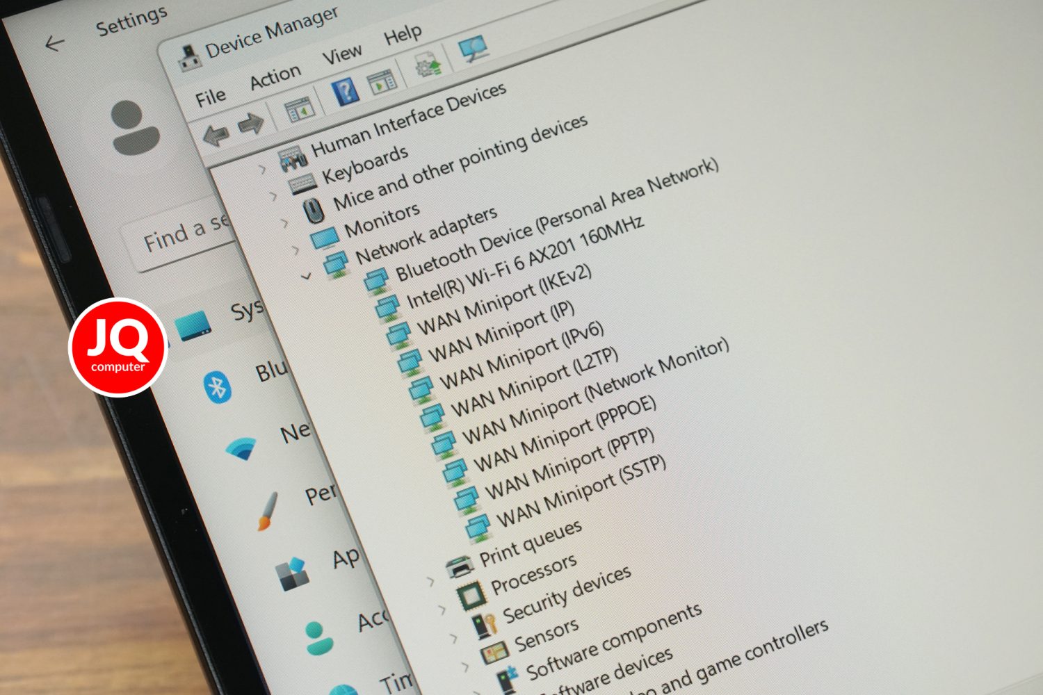 Asus VivoBook Flip 14 - Image 11