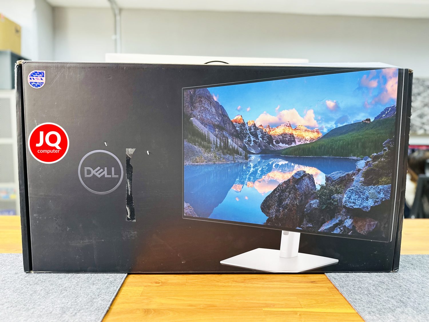 Dell UltraSharp 32" 4K USB-C - Image 9