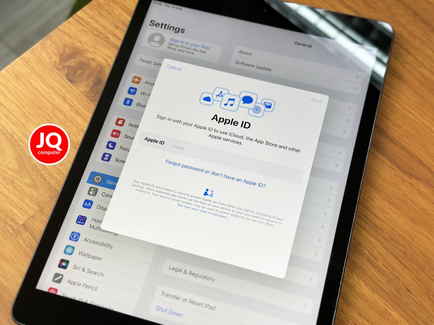 iPad 7 WiFi - Image 8