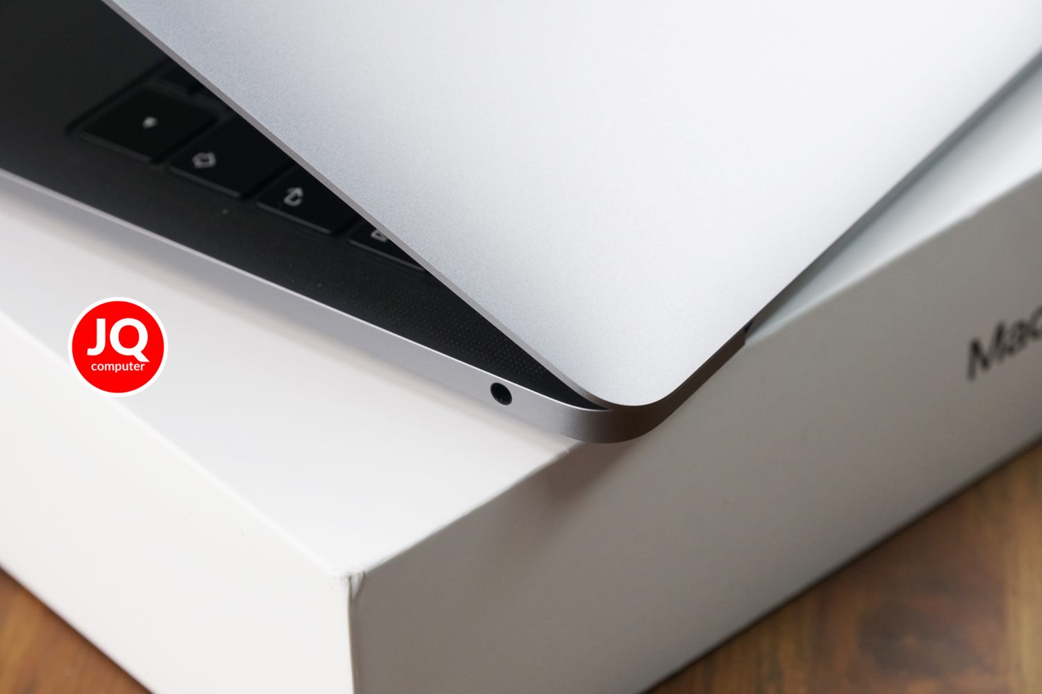 MacBook Air 13" Intel Core i5, 2019 - Image 14