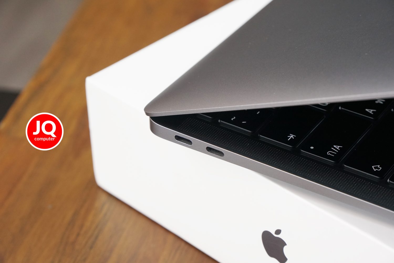 MacBook Air 13" Intel Core i5, 2019 - Image 15