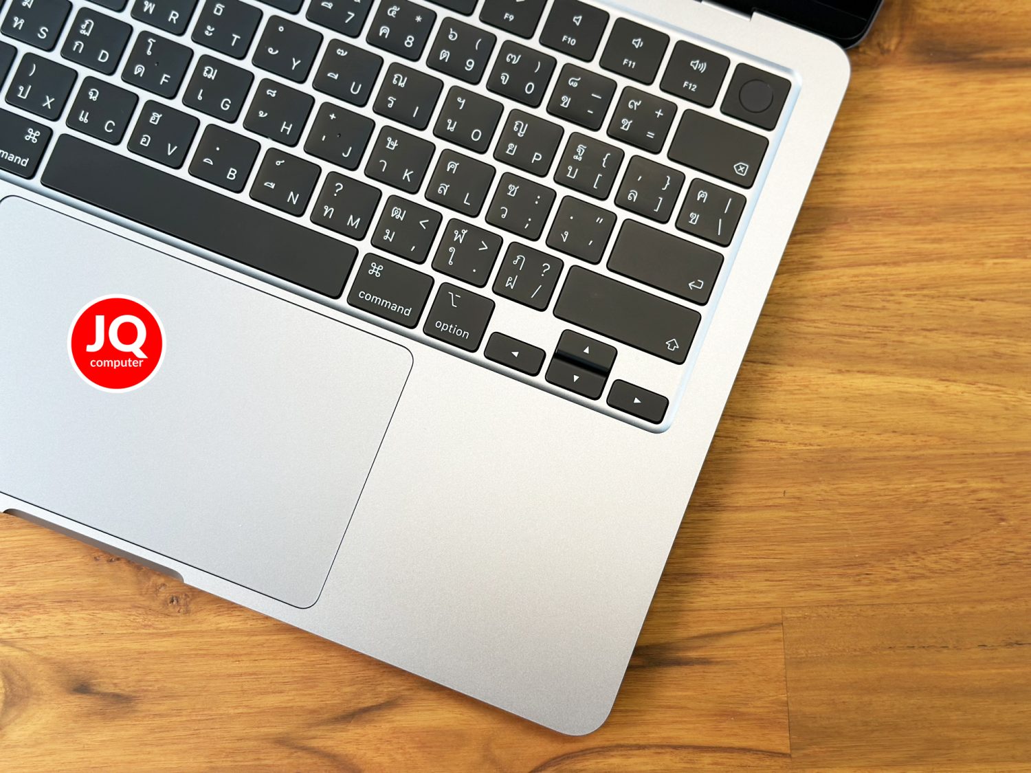 MacBook Air 13" Apple M2, 2022 - Image 4