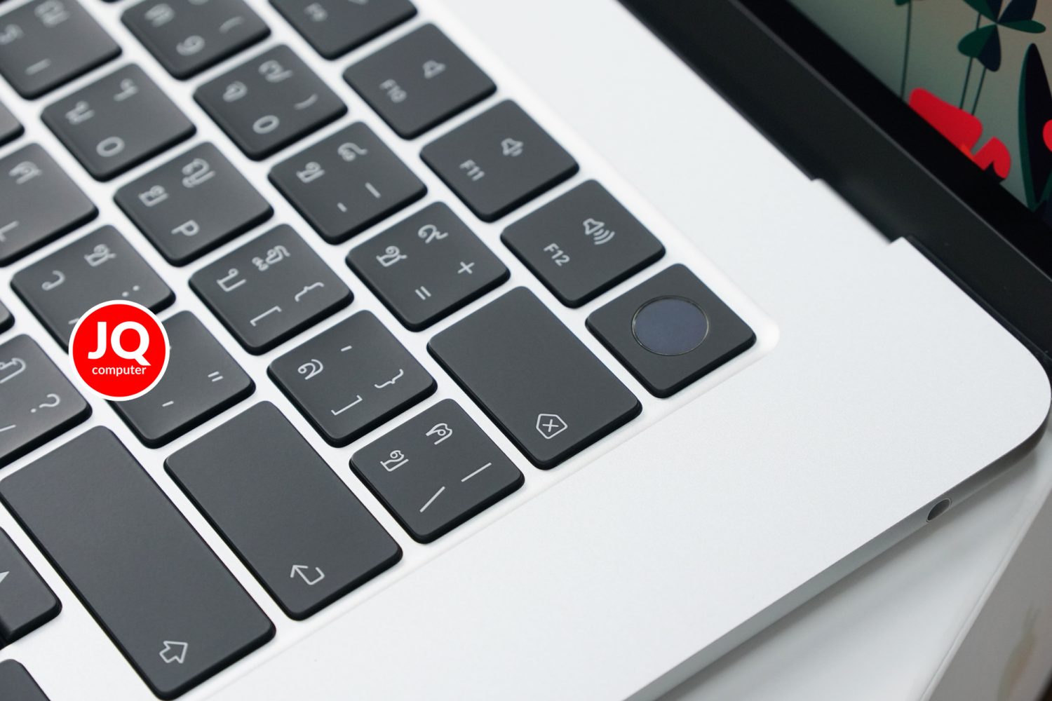 MacBook Air 15" Apple M2, 2023 - Image 5