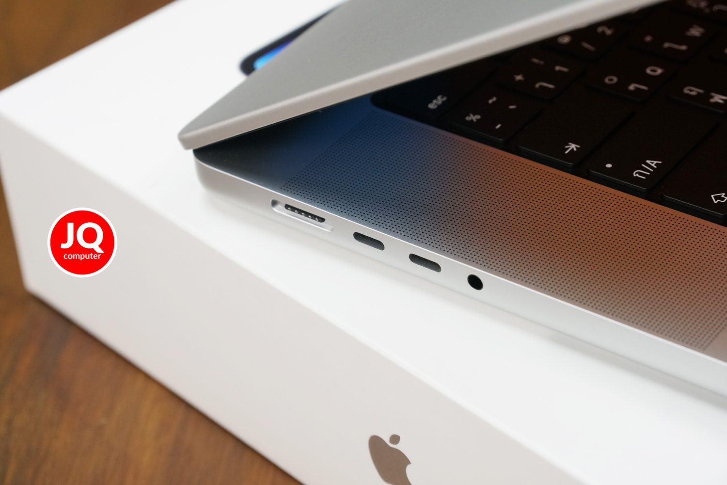 MacBook Pro 16" M1 Pro, 2021 (TOPSPEC) - Image 14