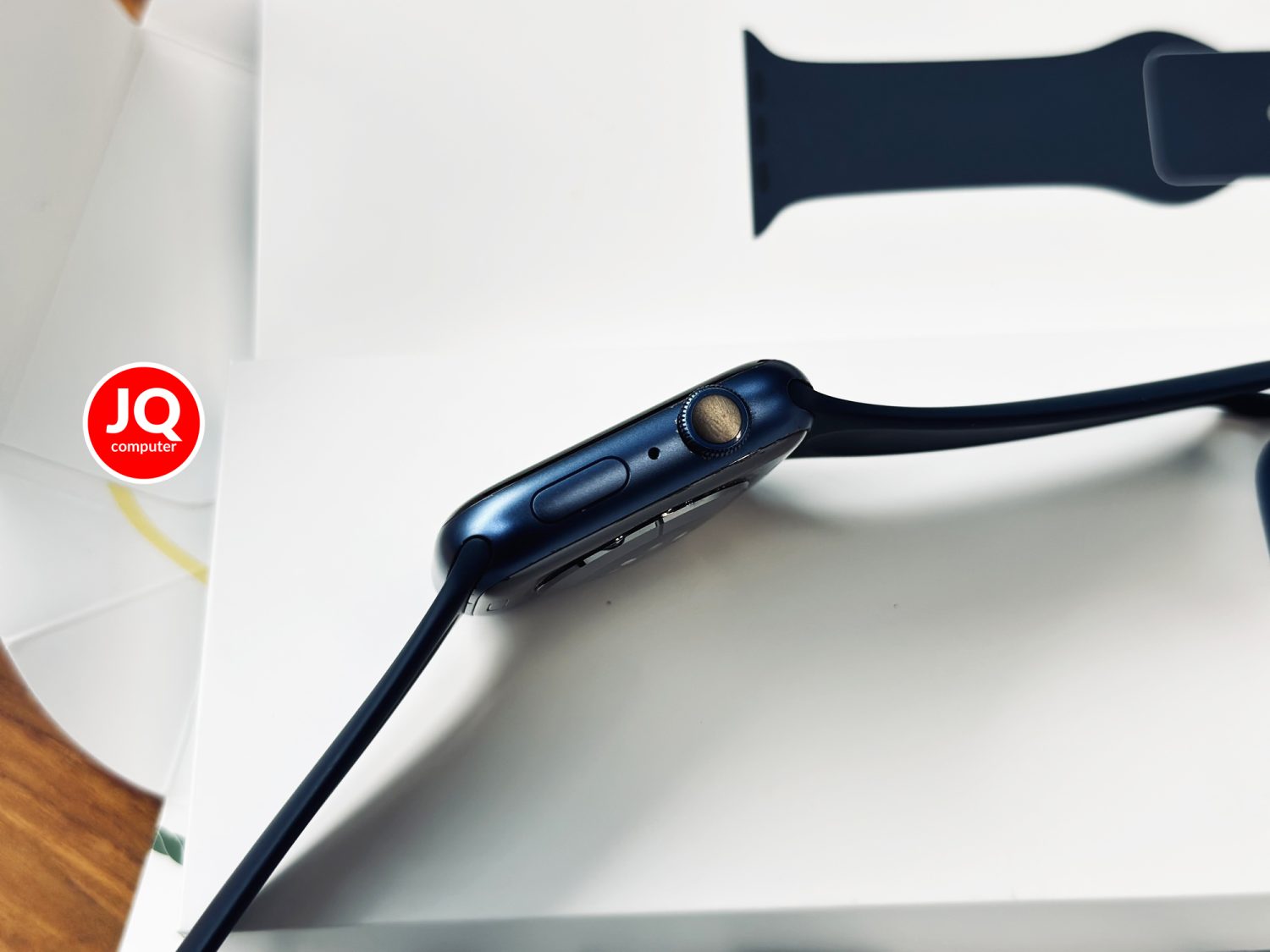 Apple Watch 7 GPS, 45 MM. - Image 3