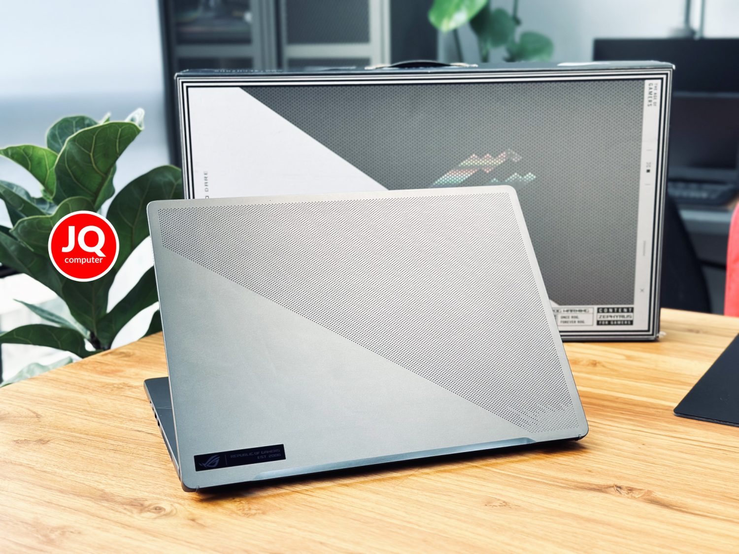 Asus ROG Zephyrus G14 - Image 2