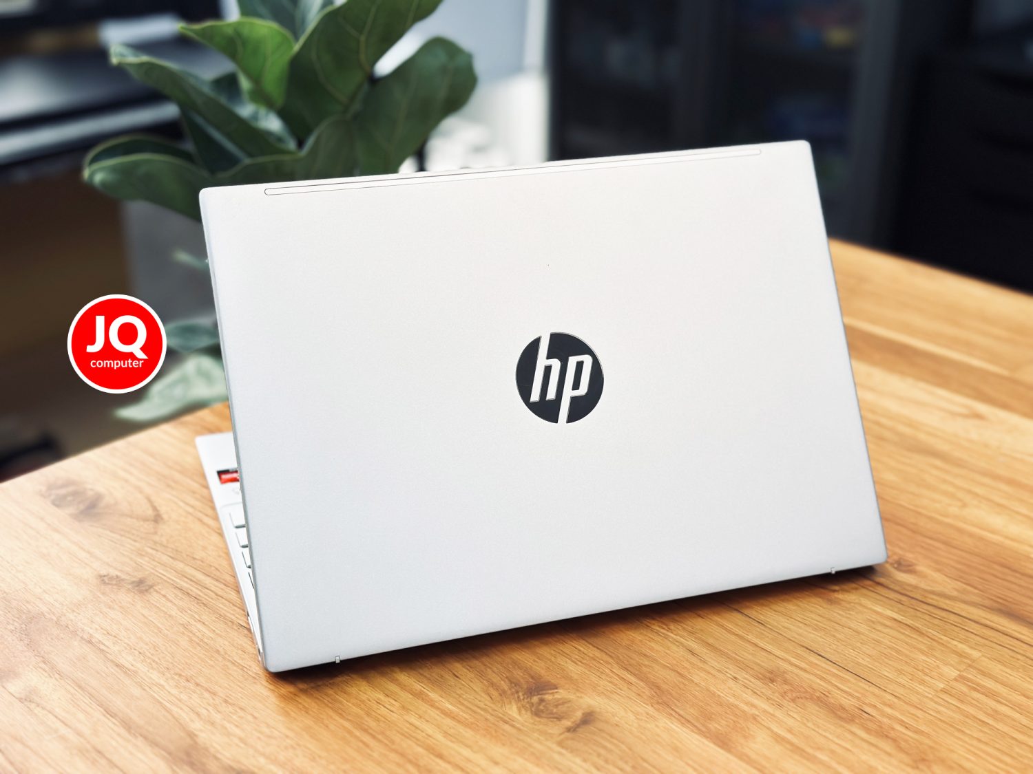 HP Pavilion Aero 13 - Image 2