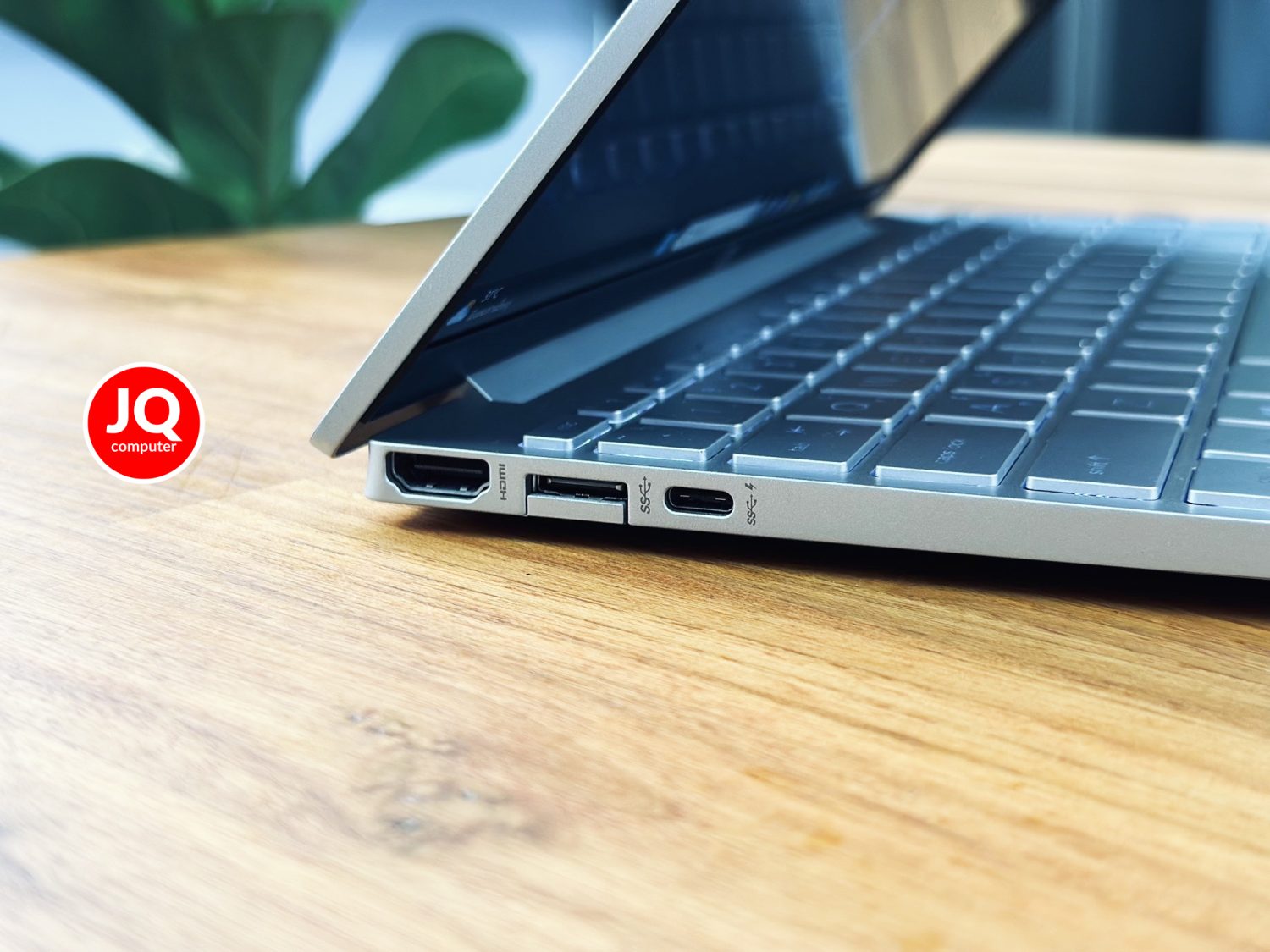 HP Pavilion Aero 13 - Image 10