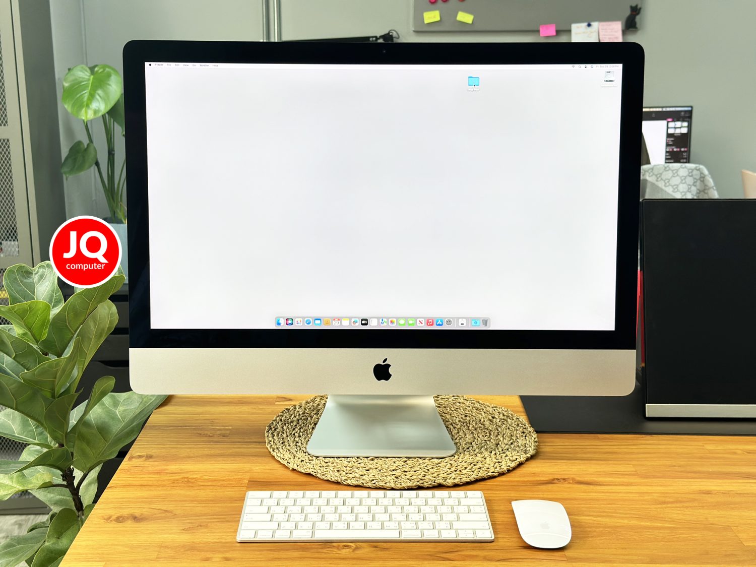 iMac 27" 5K, Intel Core i5, 2019 - Image 8