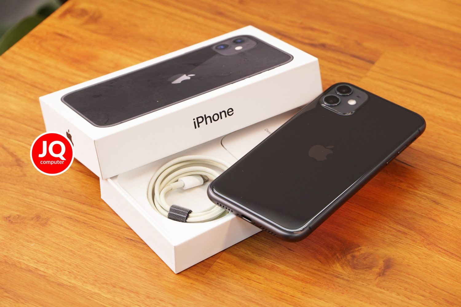iPhone 11, 64 GB - Image 2
