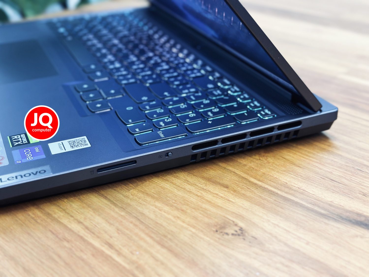 Lenovo Legion Slim 5 - Image 18