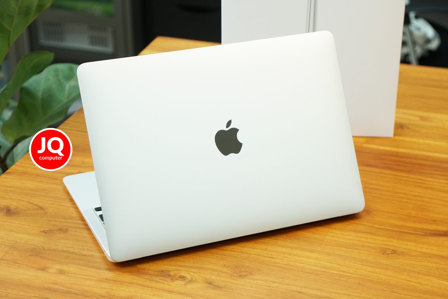 MacBook Air 13" Apple M1, 2020 - Image 2