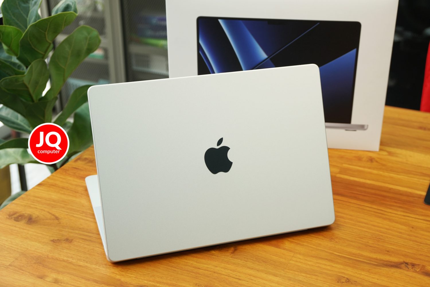 MacBook Pro 14" Apple M2 Pro, 2023 - Image 2