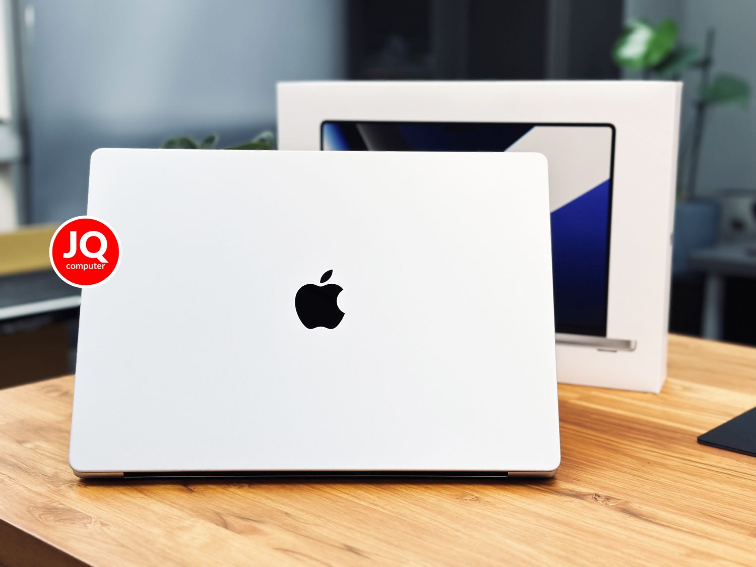 MacBook Pro 16" Apple M1 Pro, 2021 - Image 2