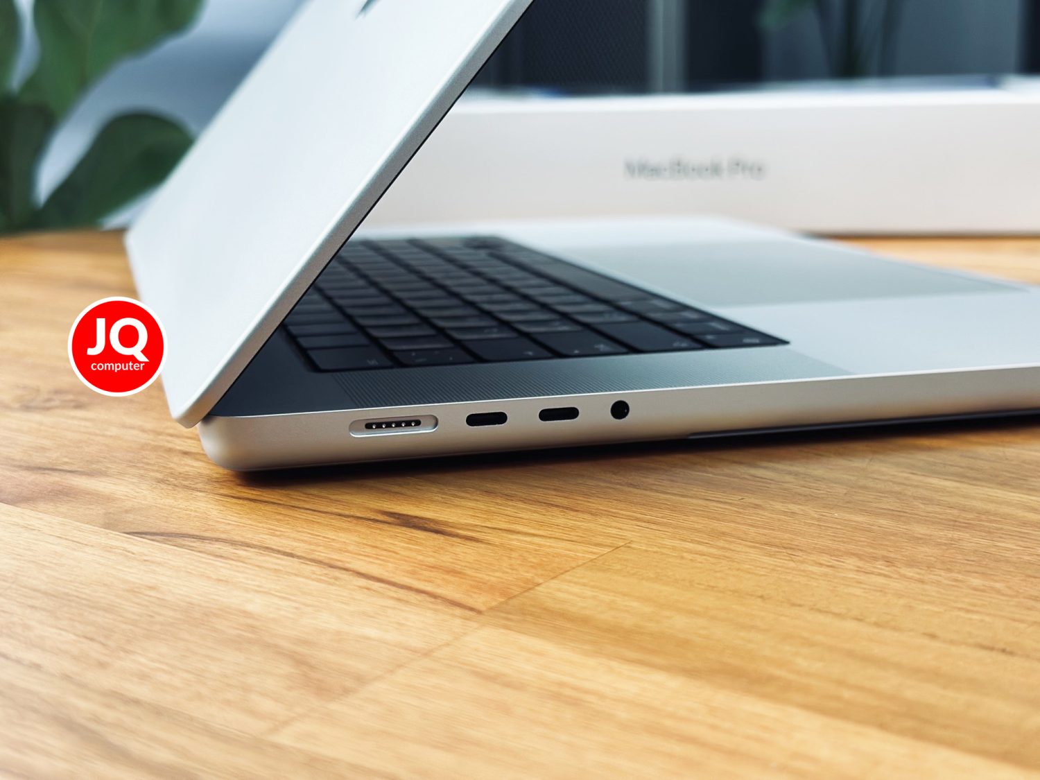 MacBook Pro 16" Apple M1 Pro, 2021 - Image 12