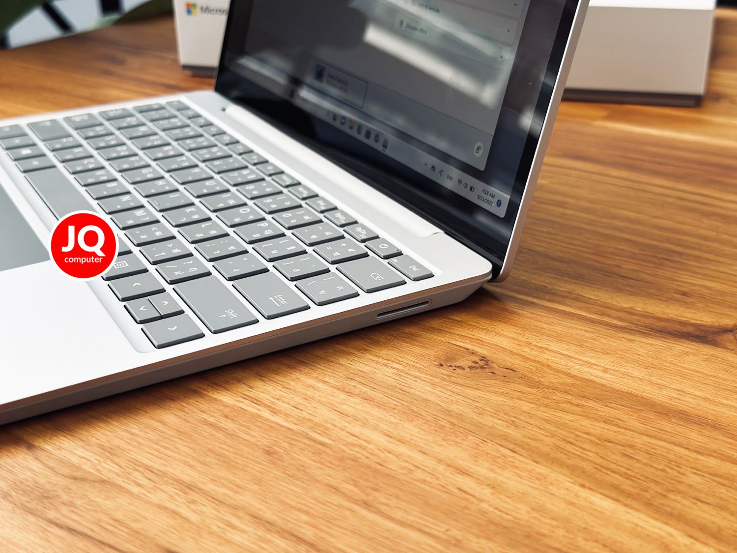 Surface Laptop Go - Image 11