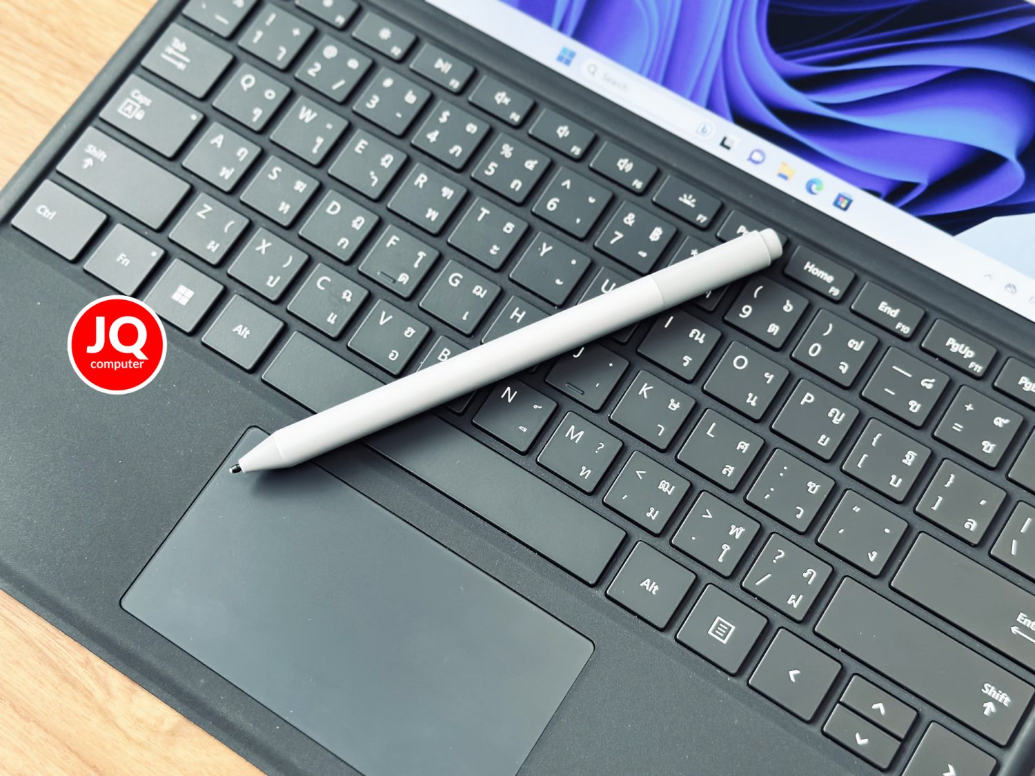 Surface Pro 7 Plus - Image 6