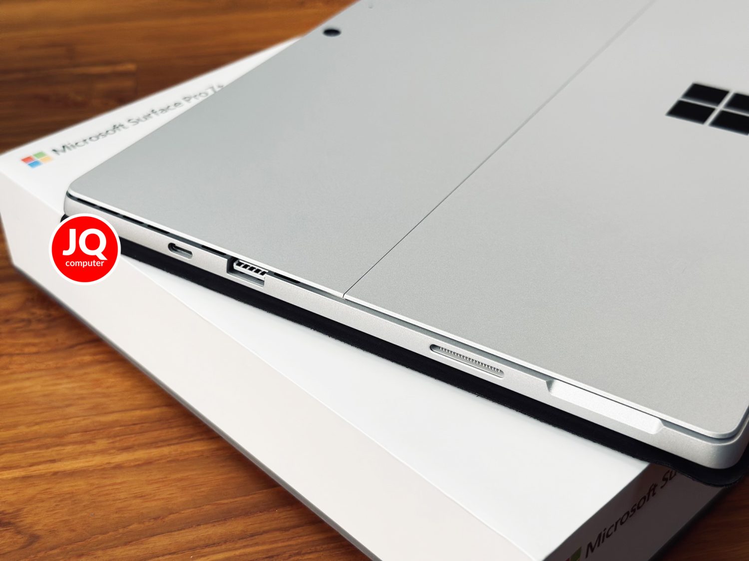 Surface Pro 7 Plus - Image 14