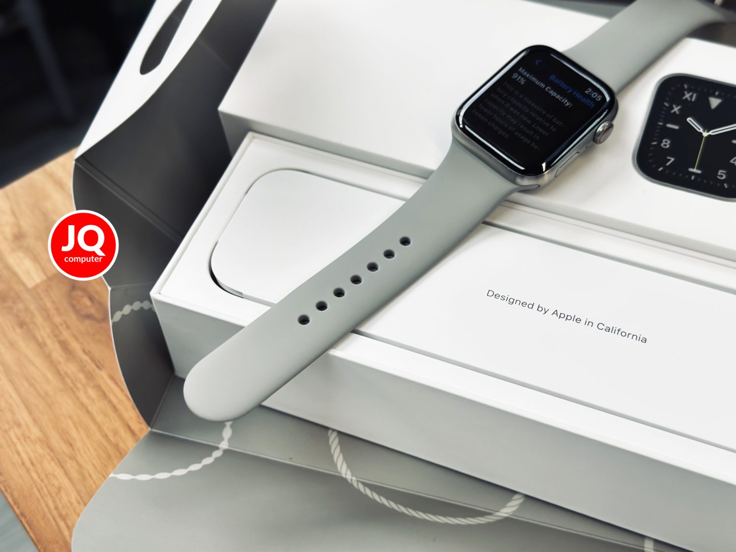 Apple Watch Series 6 Titanium - Image 5