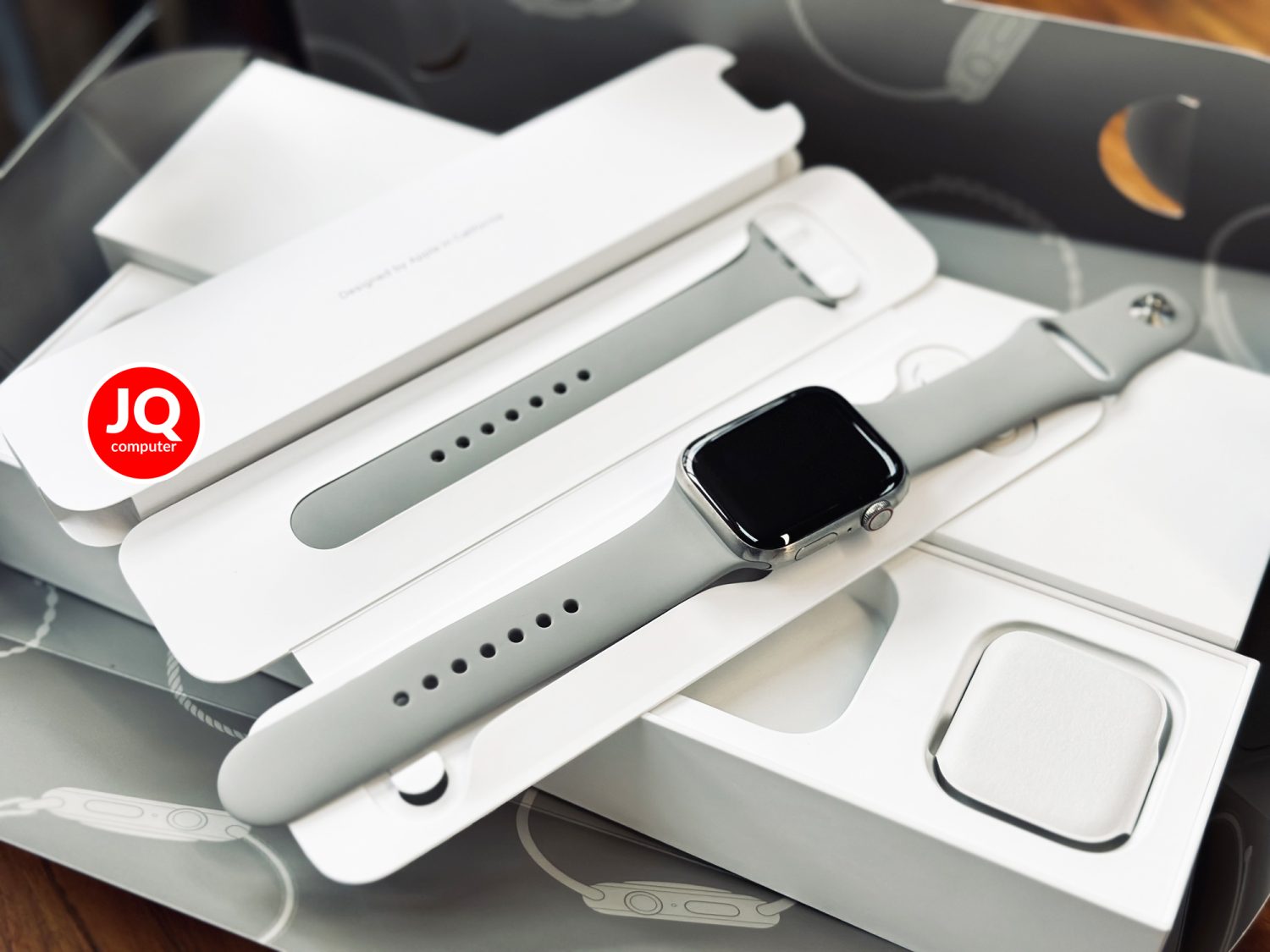Apple Watch Series 6 Titanium - Image 7
