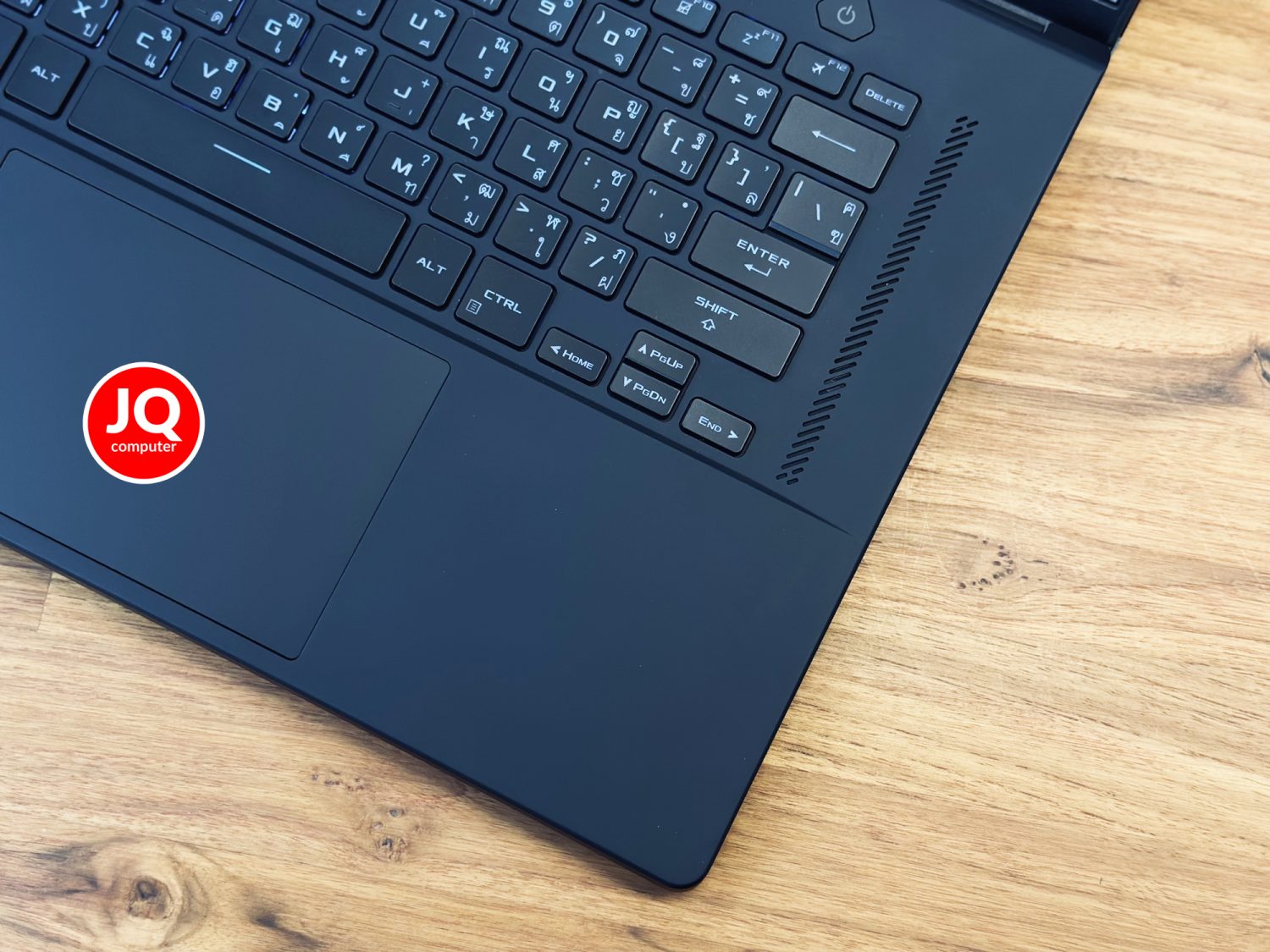 Asus ROG Zephyrus M16 - Image 4