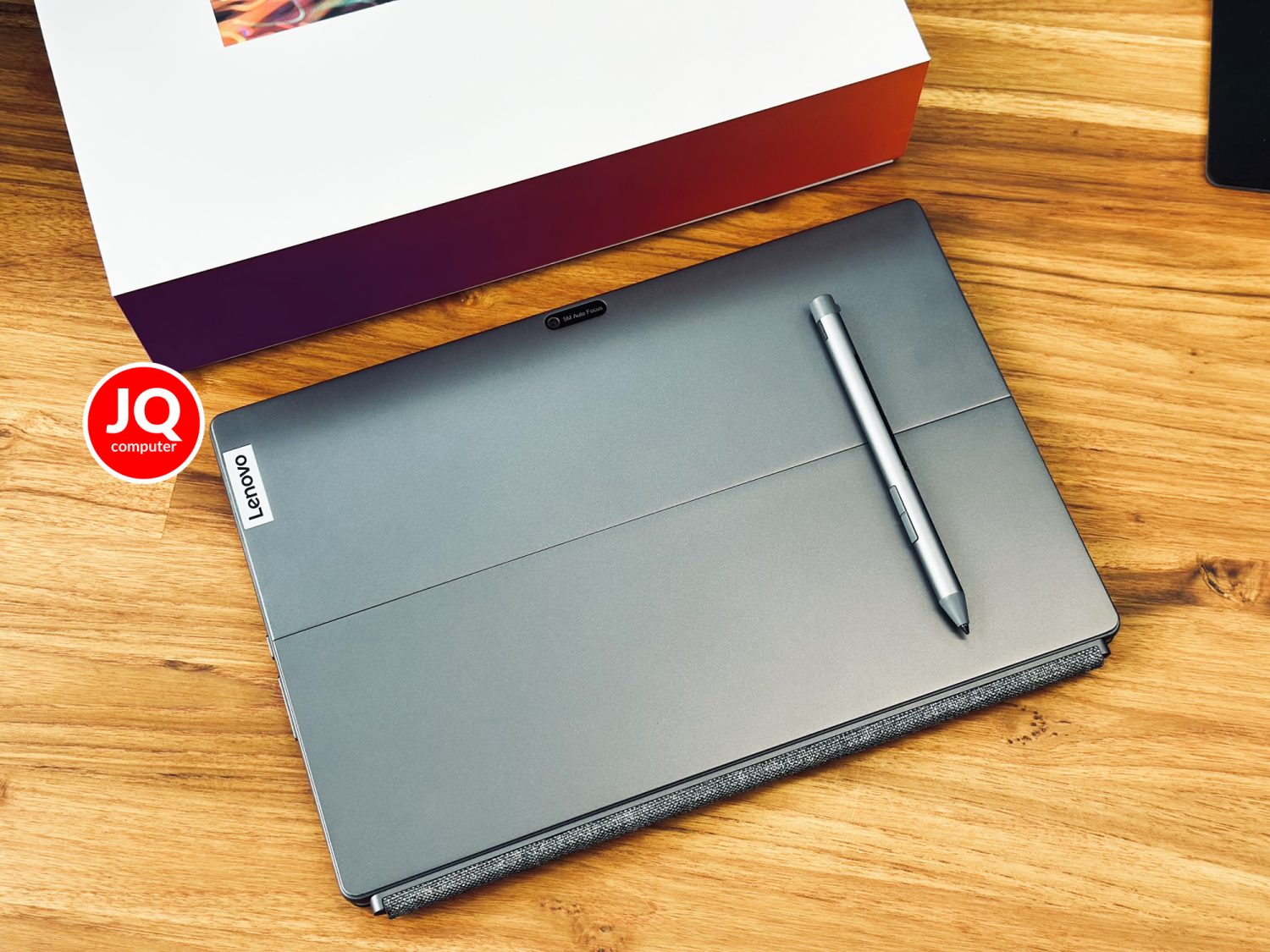 Lenovo IdeaPad Duet 5 - Image 2
