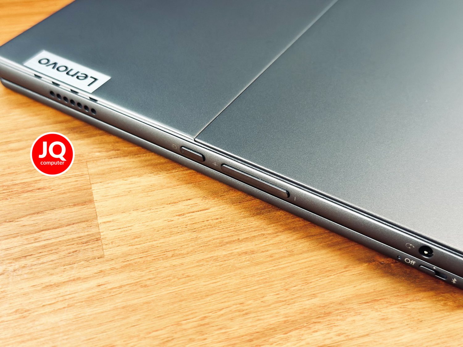 Lenovo IdeaPad Duet 5 - Image 4