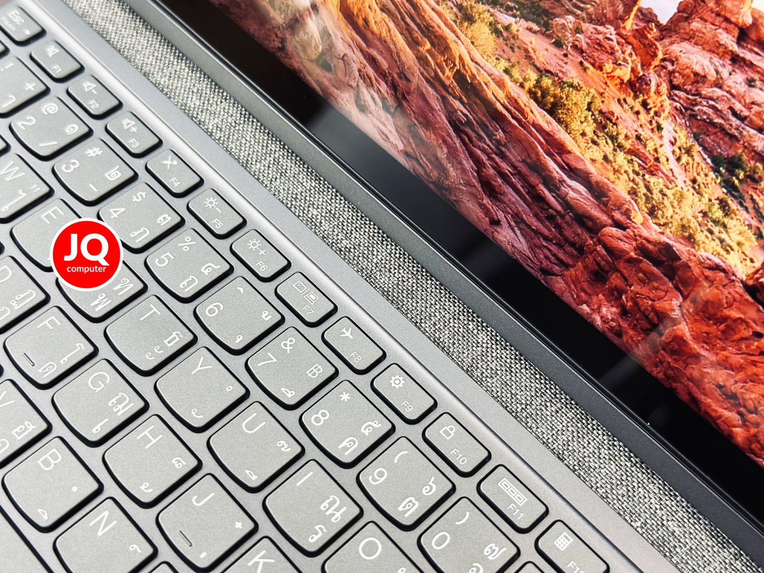 Lenovo IdeaPad Duet 5 - Image 12
