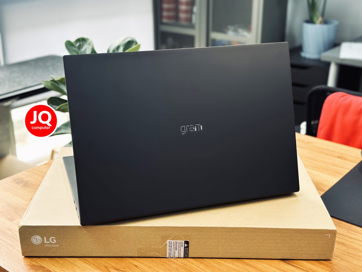 LG Gram 17 (17Z90R) - Image 2