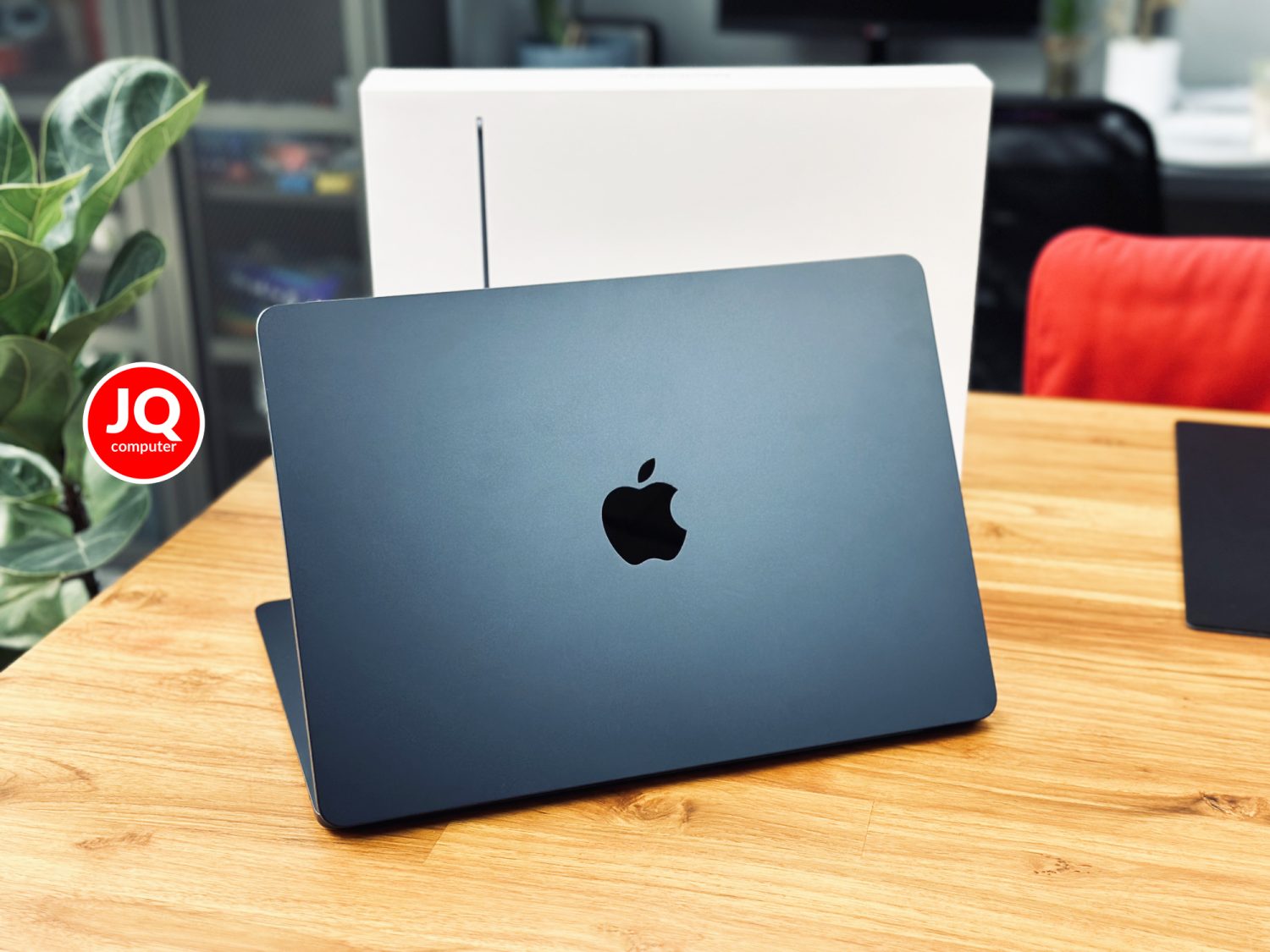 MacBook Air 13" Apple M2, 2022 - Image 2