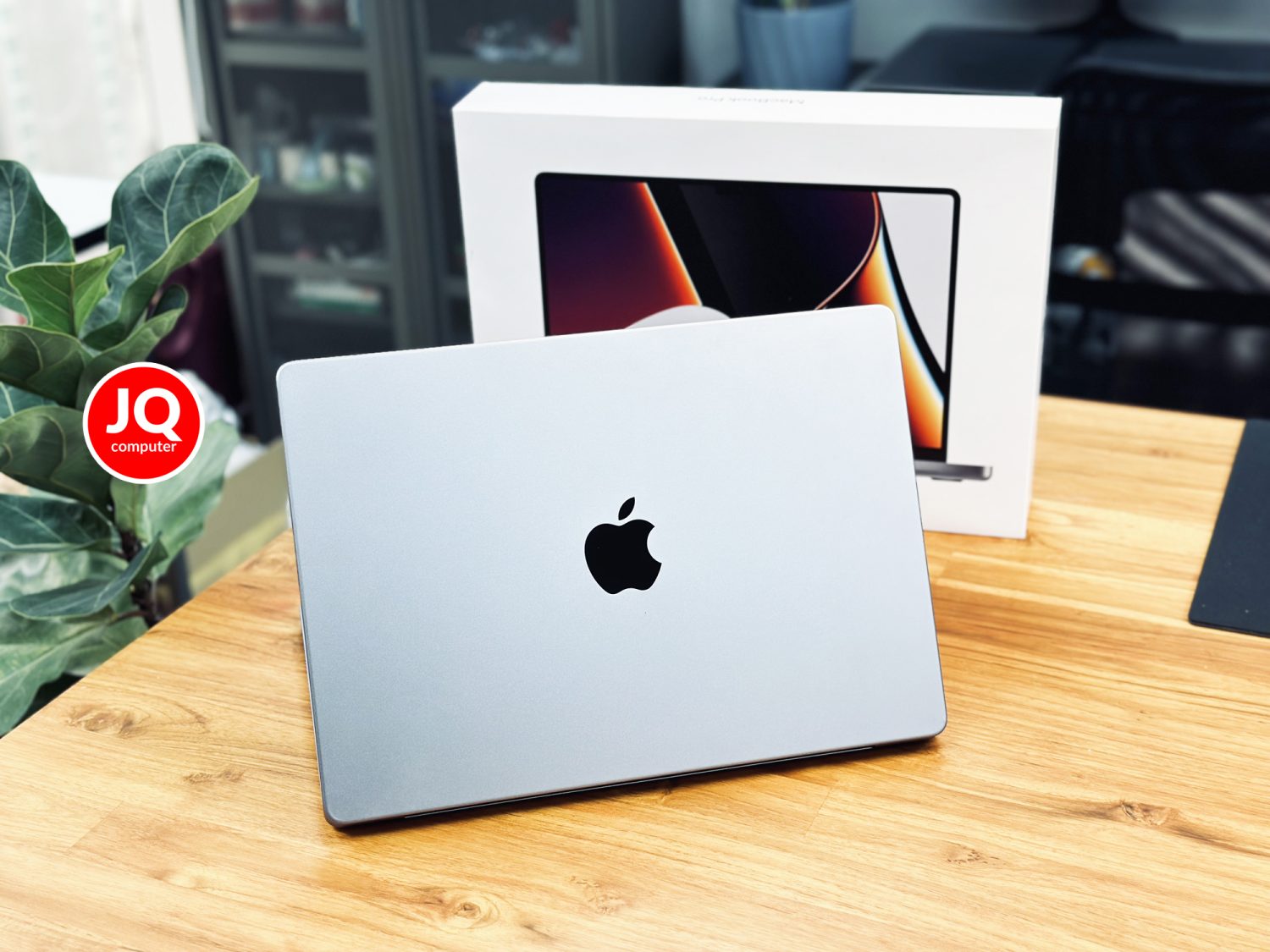 MacBook Pro 14" Apple M1 Pro, 2021 - Image 2