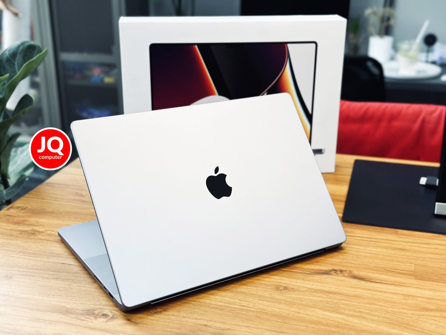 MacBook Pro 16" Apple M1 Pro, 2021 (TOPSPEC) - Image 2