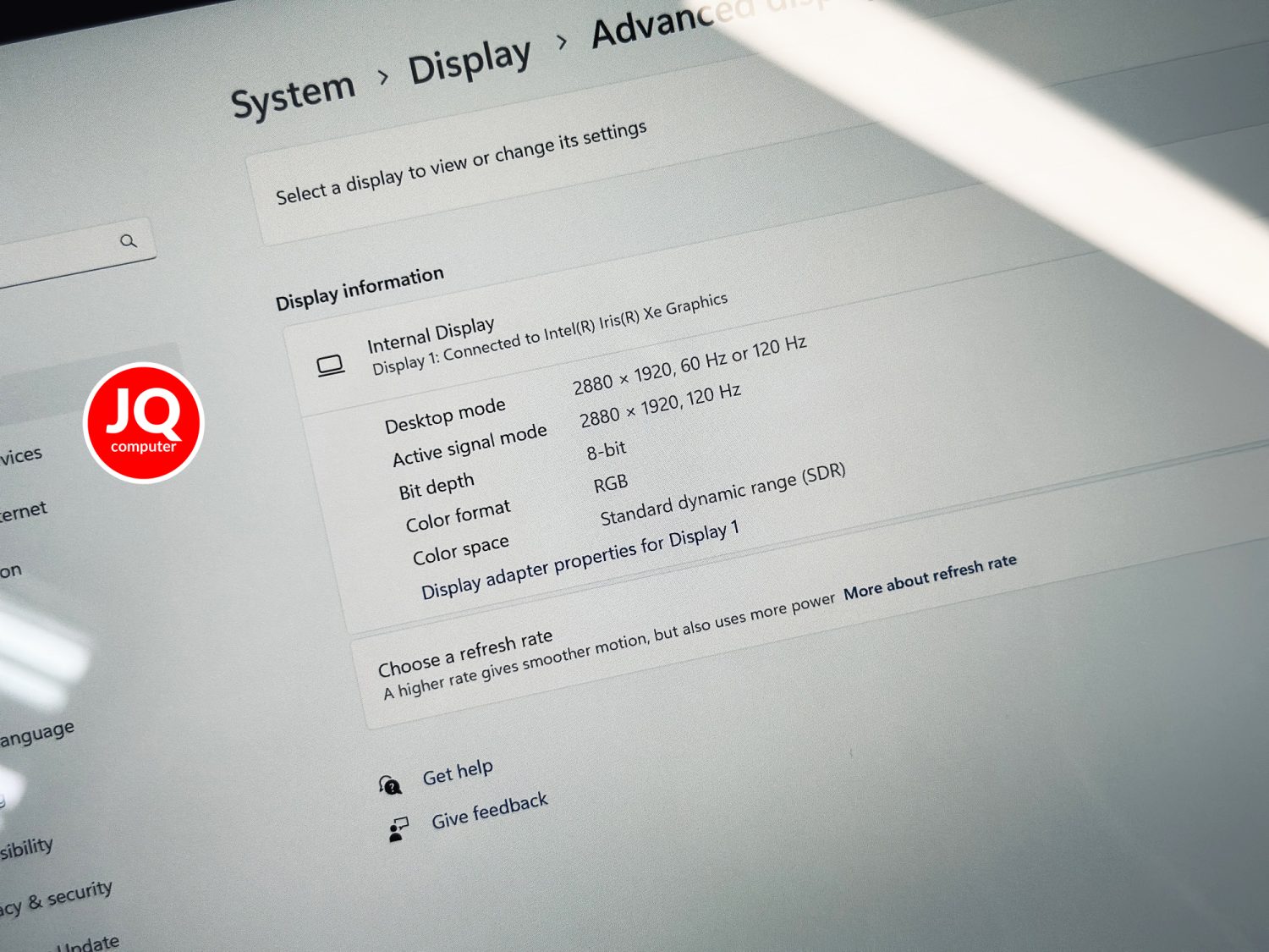 Microsoft Surface Pro 8, Intel Core i5 - Image 13