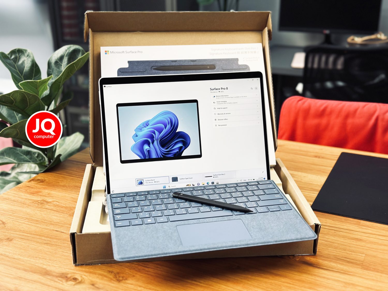 Microsoft Surface Pro 8, Intel Core i3