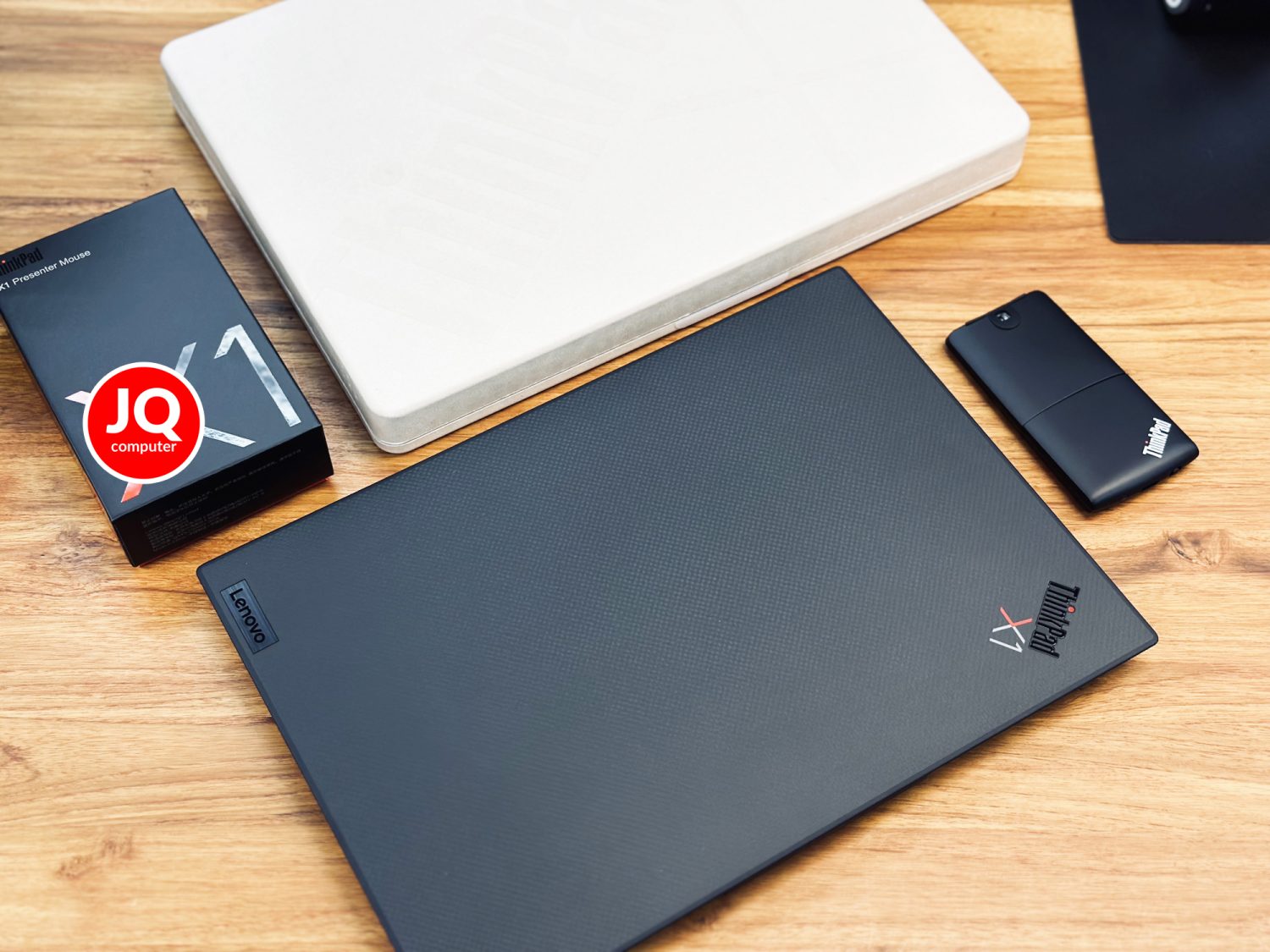 Lenovo ThinkPad X1 Carbon (Gen.11/LTE) - Image 2