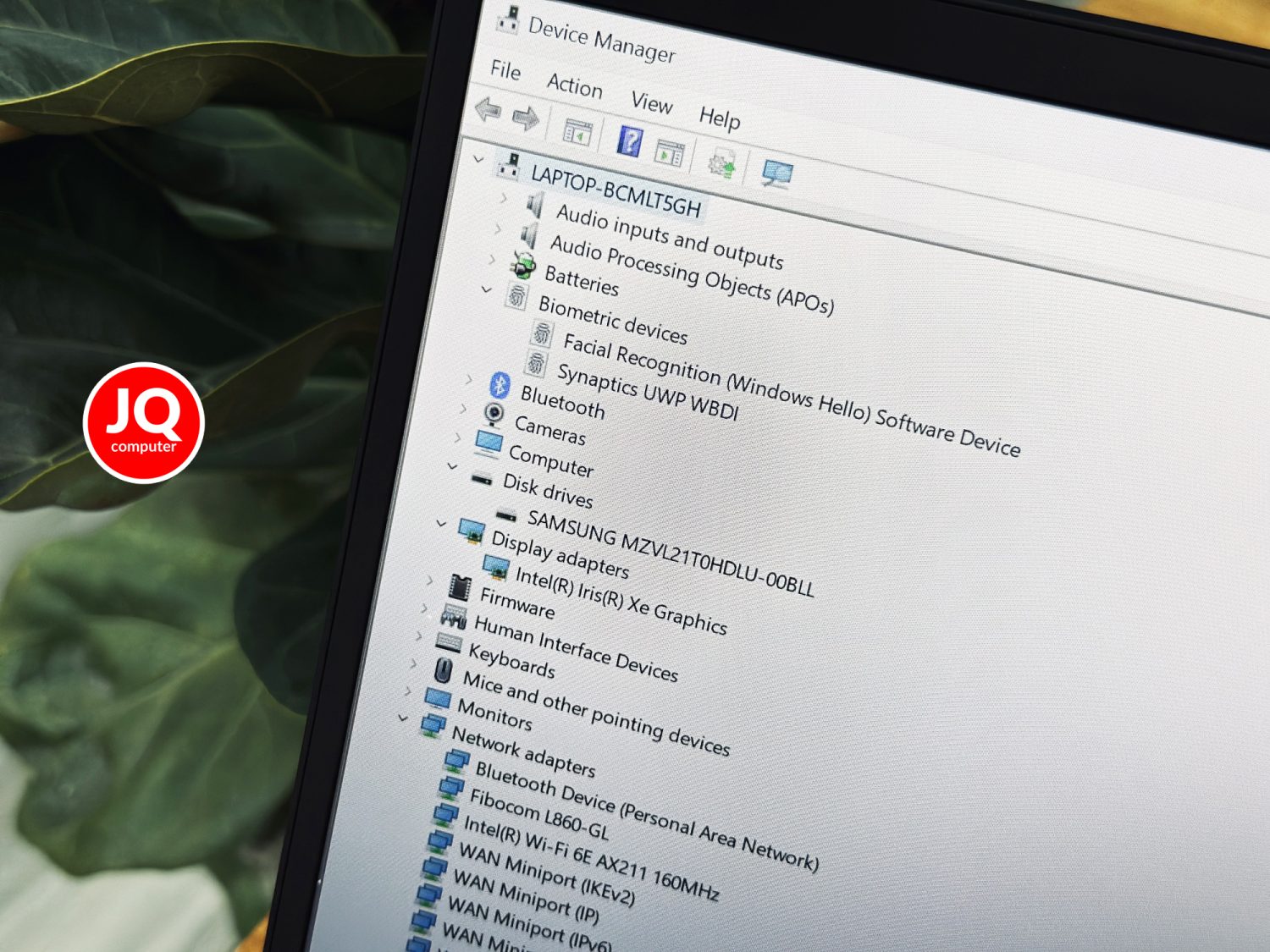 Lenovo ThinkPad X1 Carbon (Gen.11/LTE) - Image 9