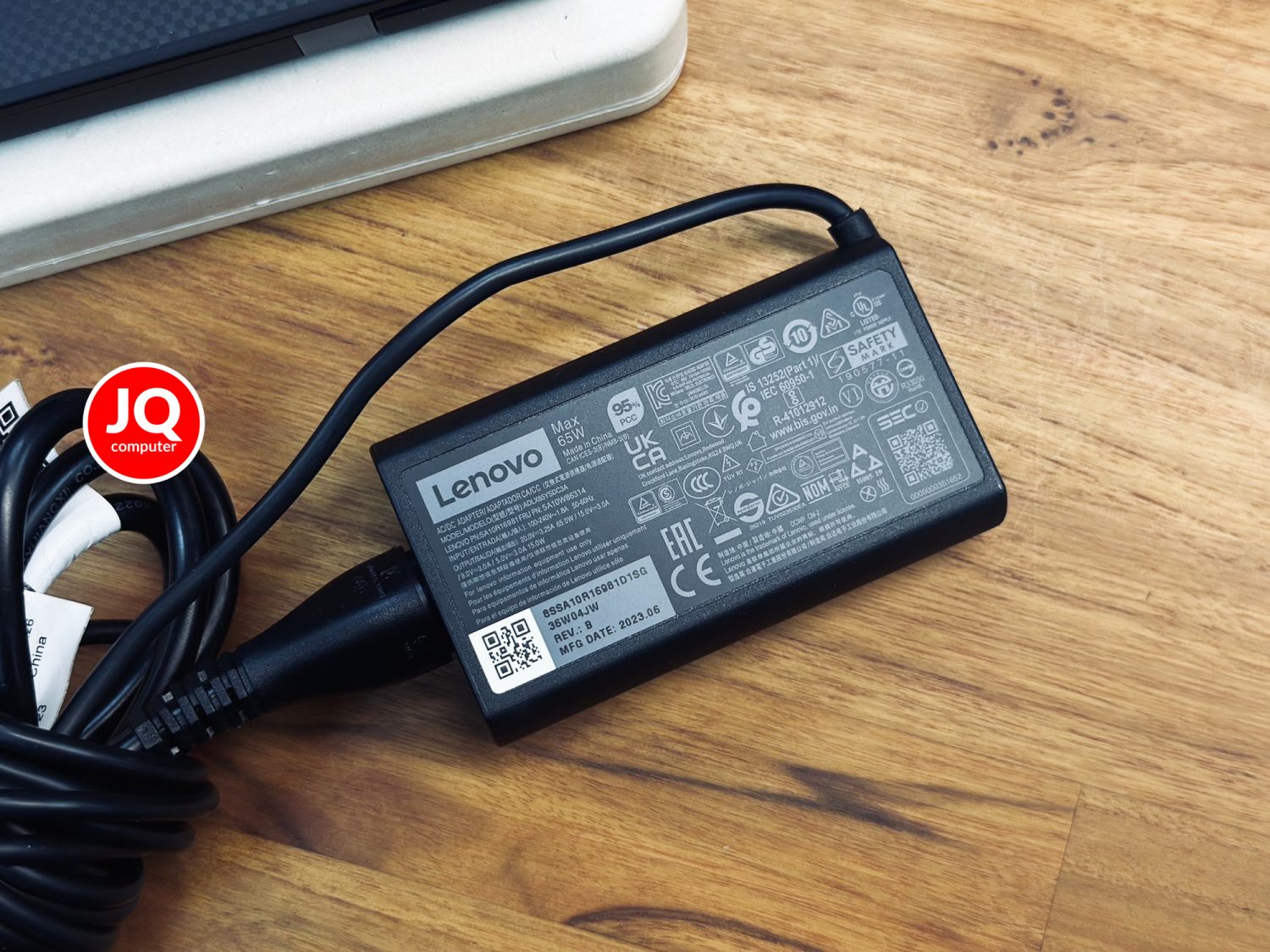 Lenovo ThinkPad X1 Carbon (Gen.11/LTE) - Image 27