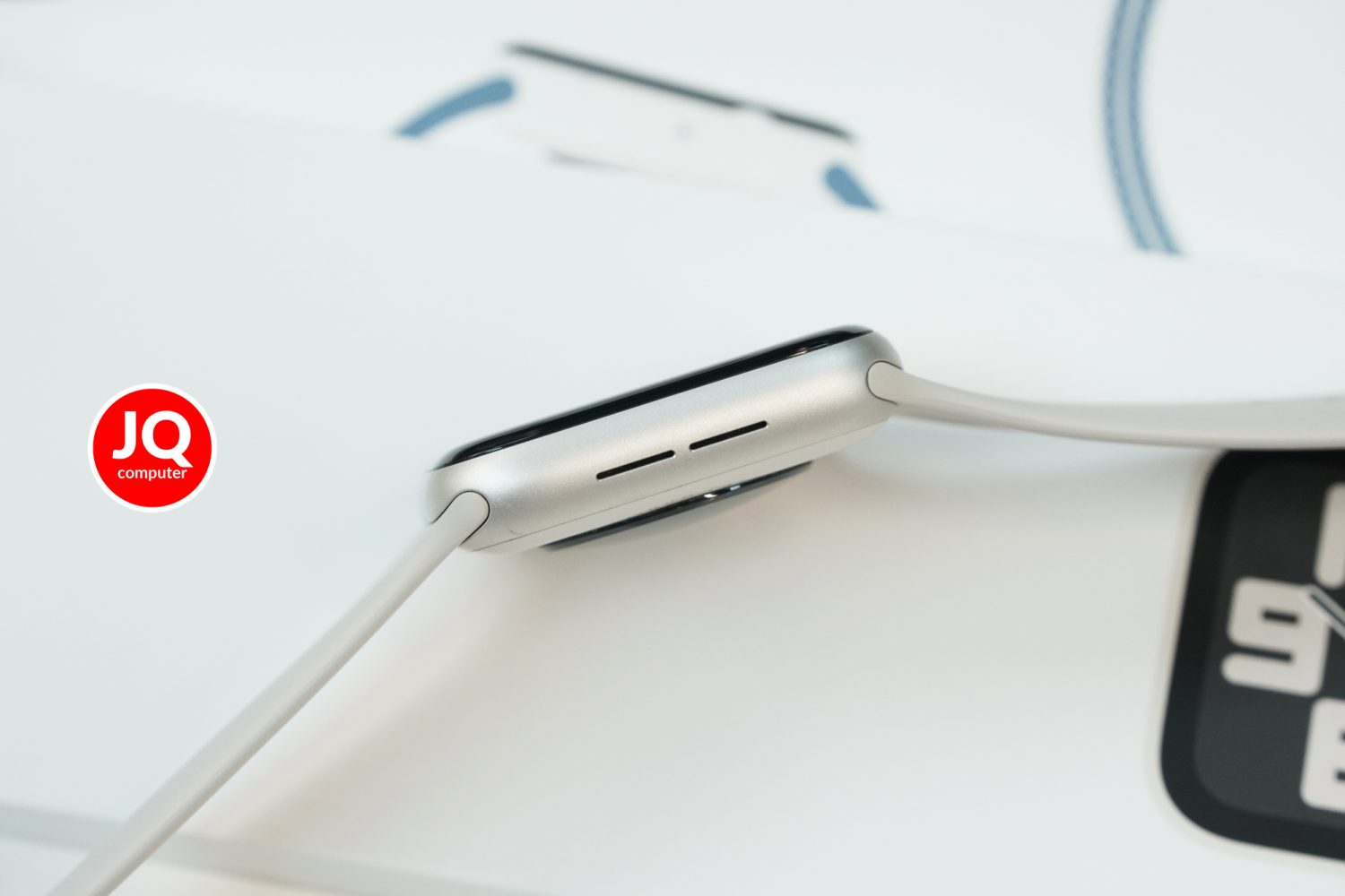Apple Watch SE 2 GPS - Image 3