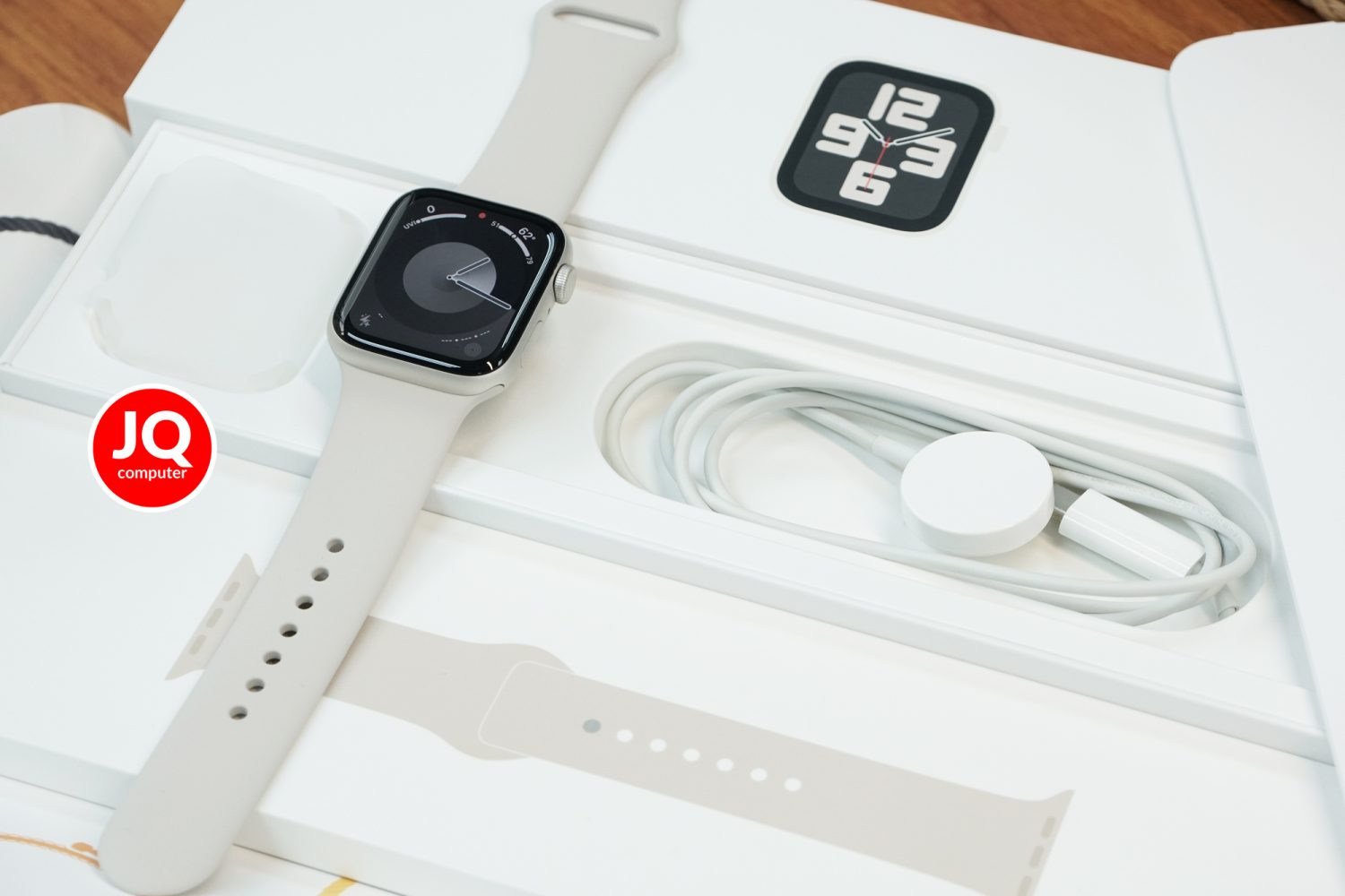 Apple Watch SE 2 GPS - Image 6