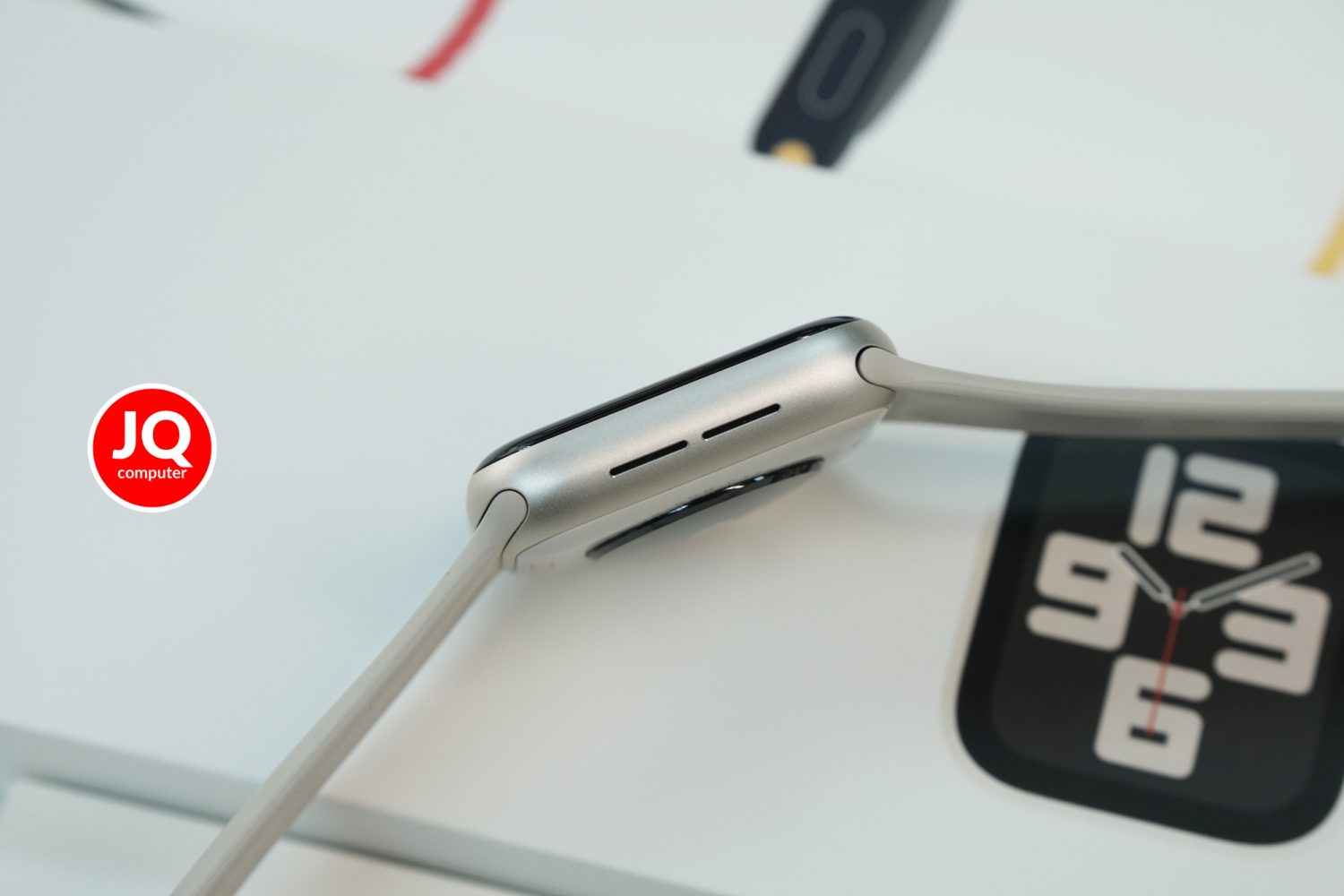 Apple Watch SE 2 (40 MM) - Image 4